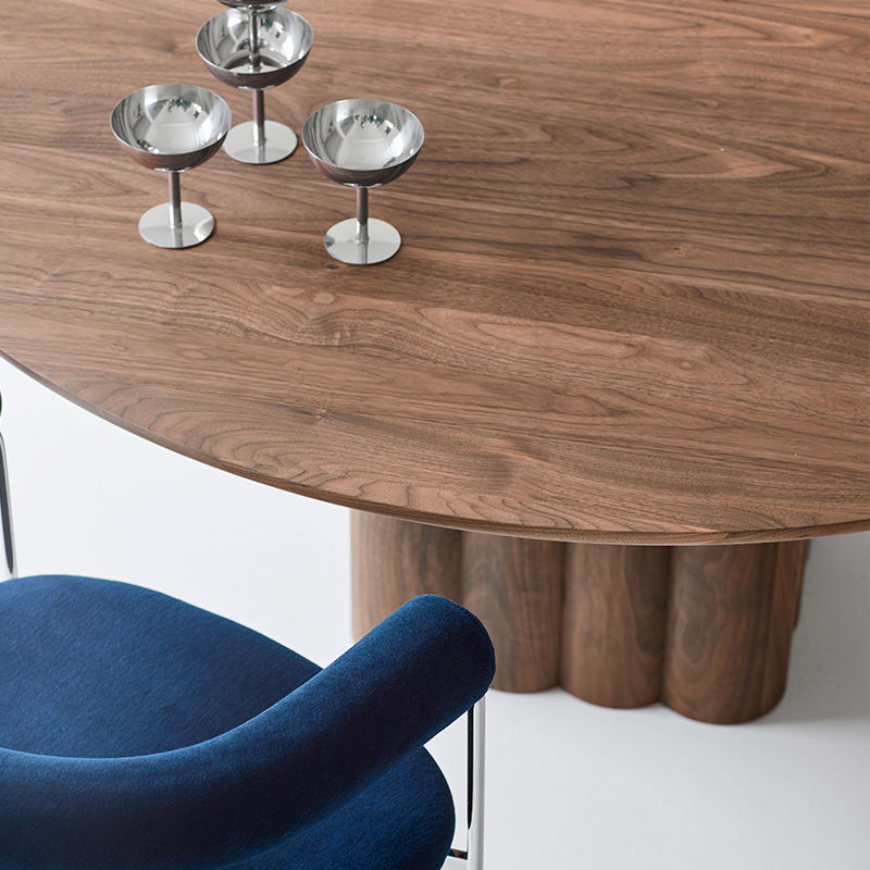 DK3 - Plush Dining Table Round 140cm - Walnut - Fifteen Percent Discount