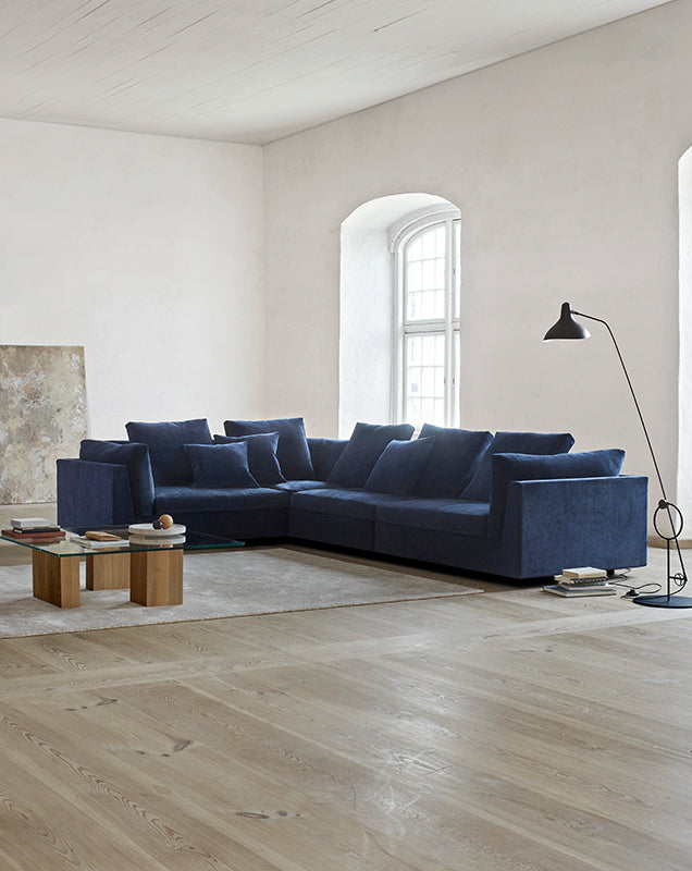 EILERSEN Float Sofa - Many Sizes & Modular Configurations - 8 to 12 Week Lead Time