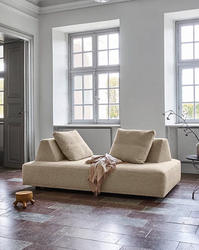 EILERSEN Playground Sofa - 210 x 105 CM - "Sand" Fabric - Fifteen Percent Discount
