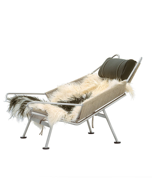 PP MØBLER - pp225 - Flag Halyard Chair - Steel Frame with Natural Cord & Sheepskin - Fifteen  Percent Discount